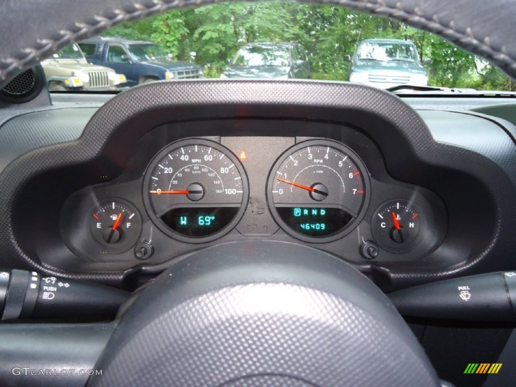 2007 Jeep Wrangler Unlimited X 4x4 Gauges Photo #61052544