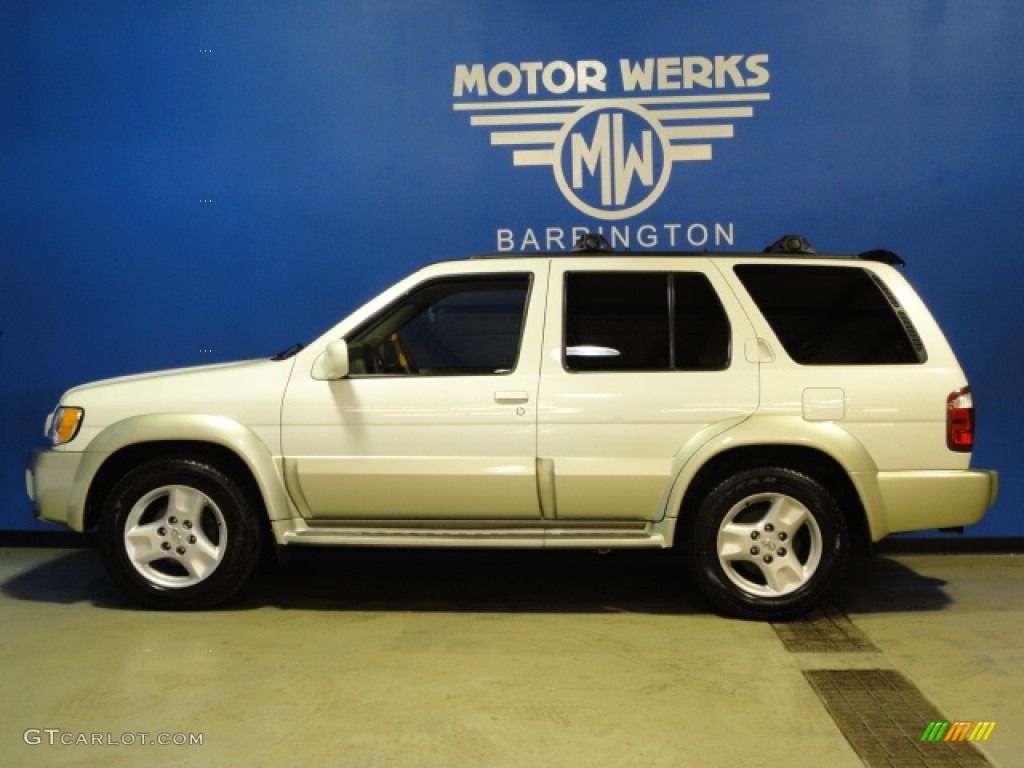 2001 QX4 4x4 - Dover White / Stone Beige photo #6