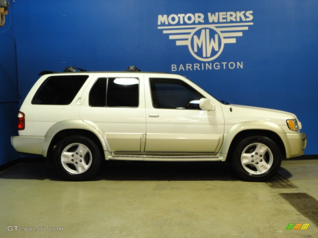 2001 QX4 4x4 - Dover White / Stone Beige photo #12