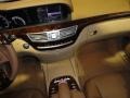 Black - S 550 Sedan Photo No. 21