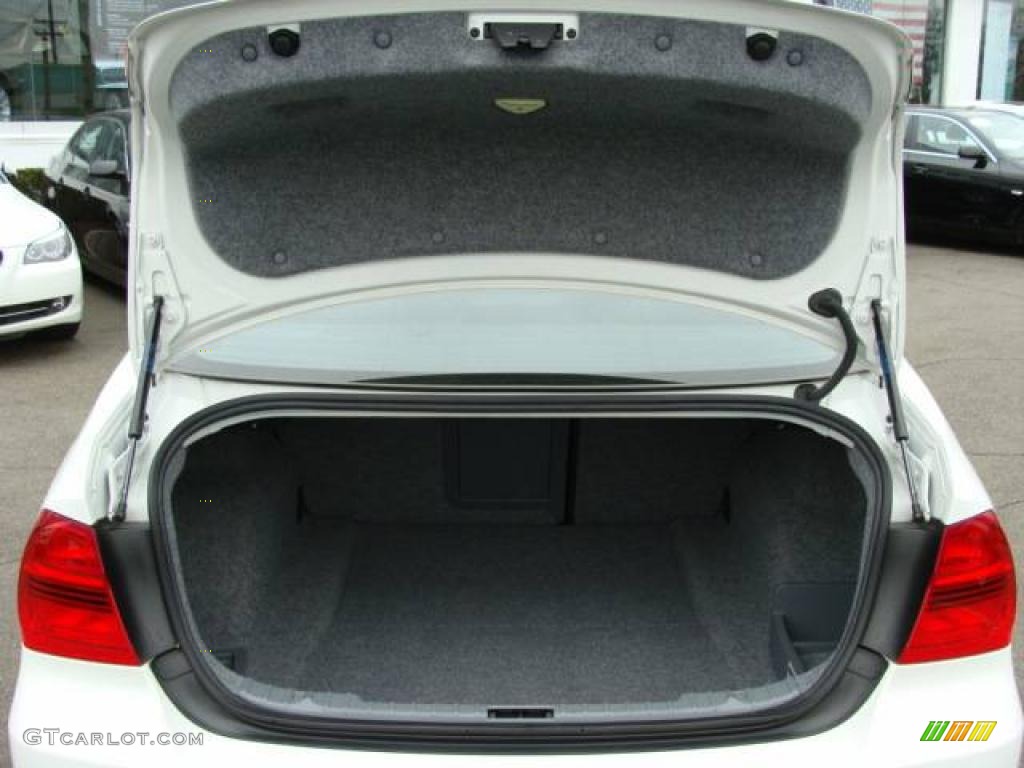 2007 3 Series 328xi Sedan - Alpine White / Black photo #18