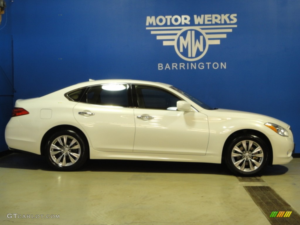 2011 M 37x AWD Sedan - Moonlight White / Wheat photo #11