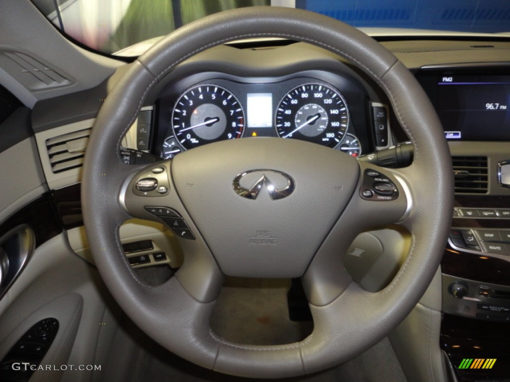 2011 M 37x AWD Sedan - Moonlight White / Wheat photo #17