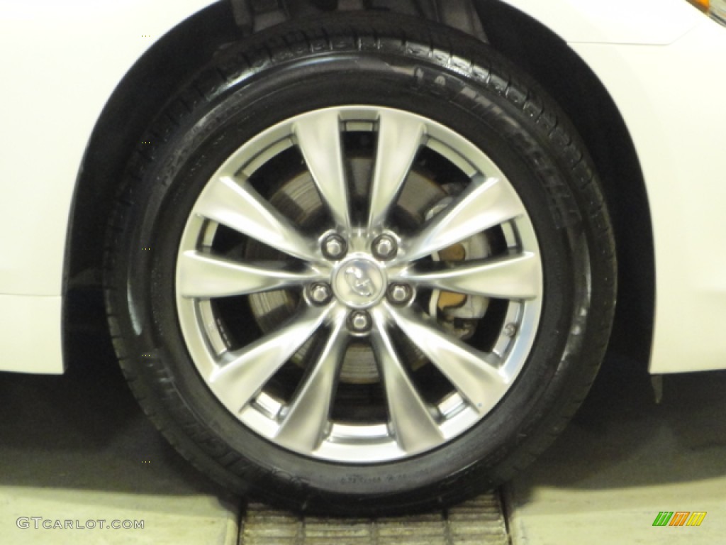 2011 M 37x AWD Sedan - Moonlight White / Wheat photo #28