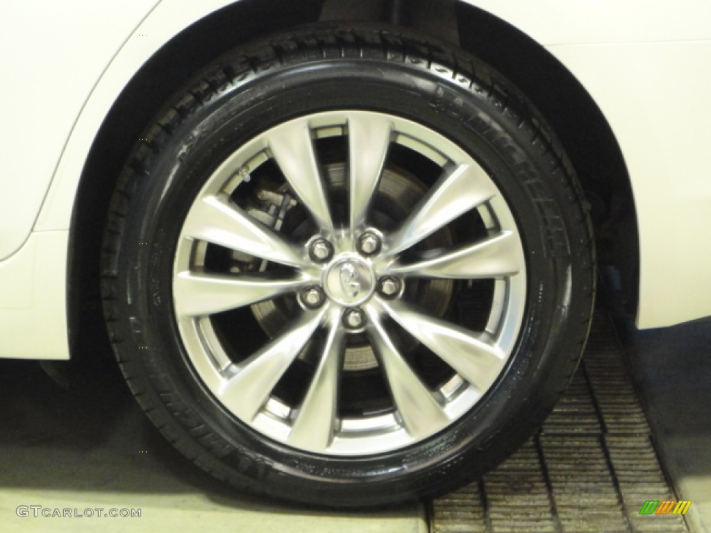 2011 M 37x AWD Sedan - Moonlight White / Wheat photo #31