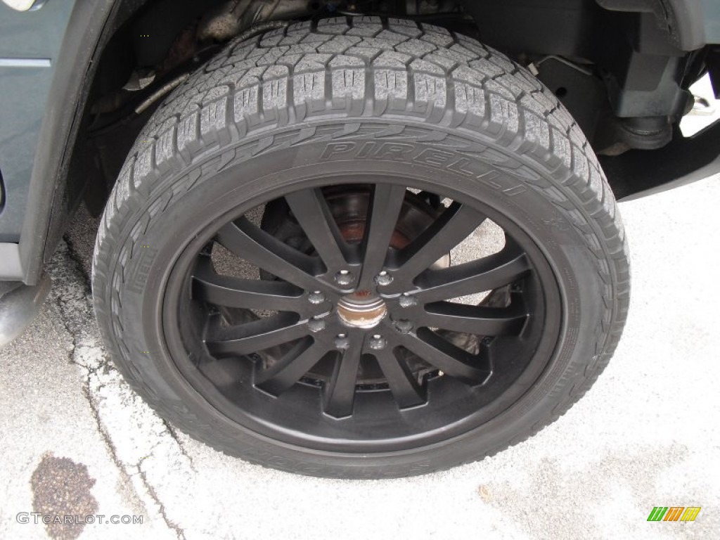 2005 Hummer H2 SUT Custom Wheels Photo #61059682