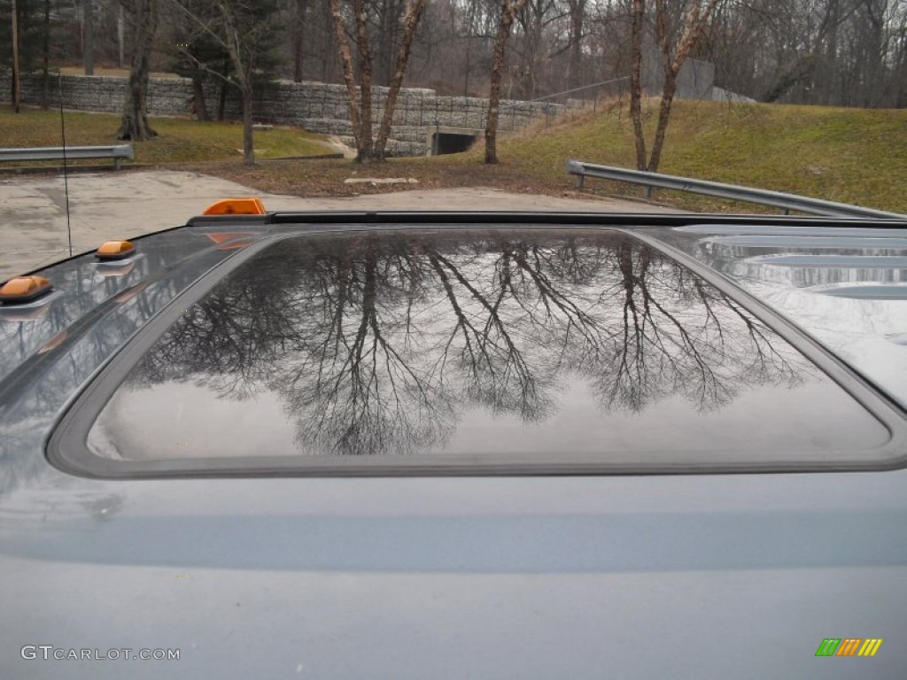 2005 Hummer H2 SUT Sunroof Photo #61060015