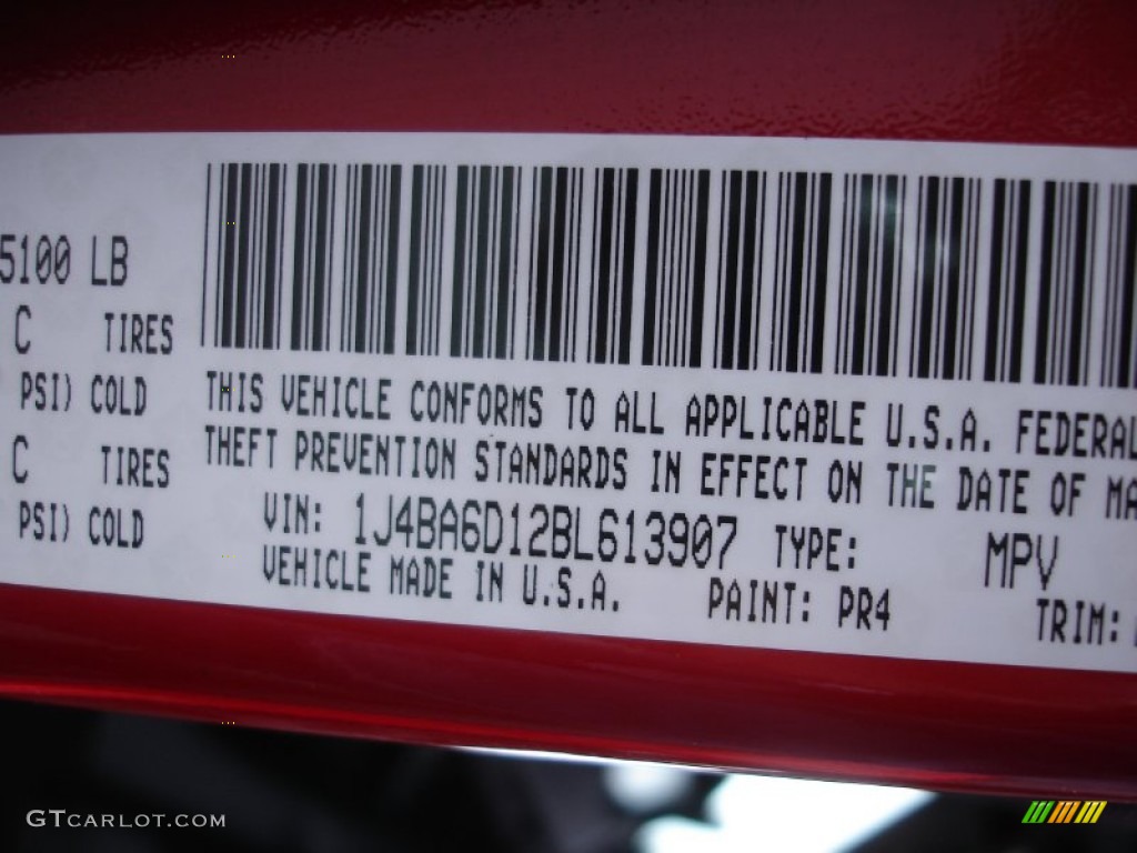 2011 Wrangler Rubicon 4x4 - Flame Red / Black photo #15