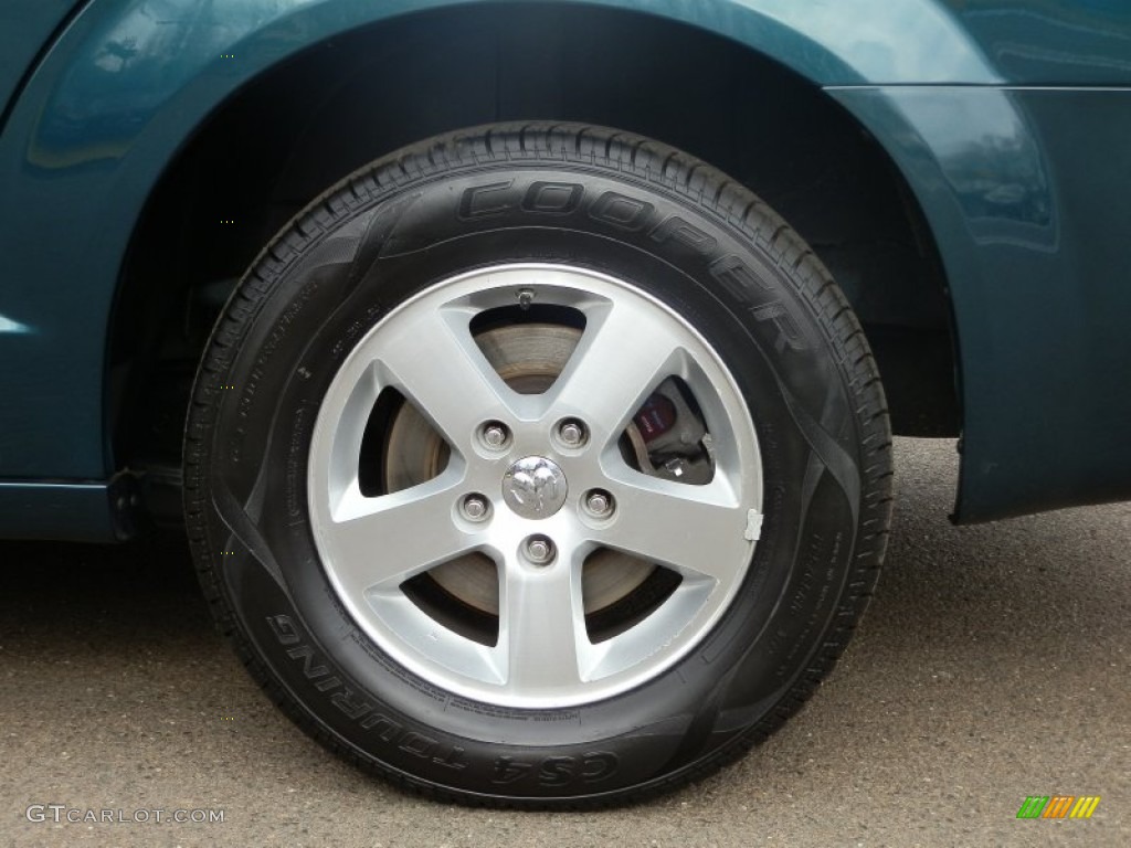 2009 Dodge Grand Caravan SXT Wheel Photos