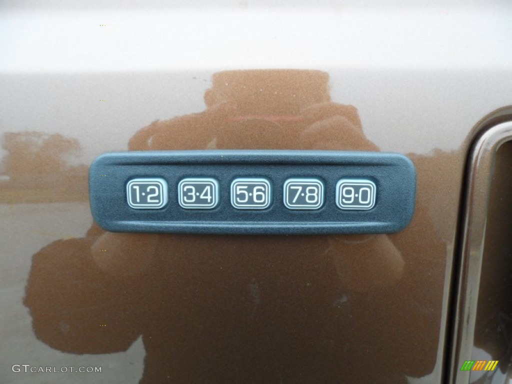 2012 F250 Super Duty King Ranch Crew Cab 4x4 - Golden Bronze Metallic / Chaparral Leather photo #18