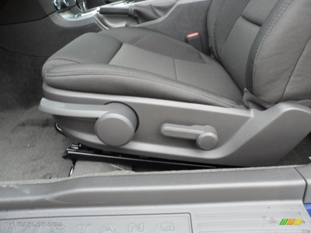 2012 Mustang GT Coupe - Kona Blue Metallic / Charcoal Black photo #23