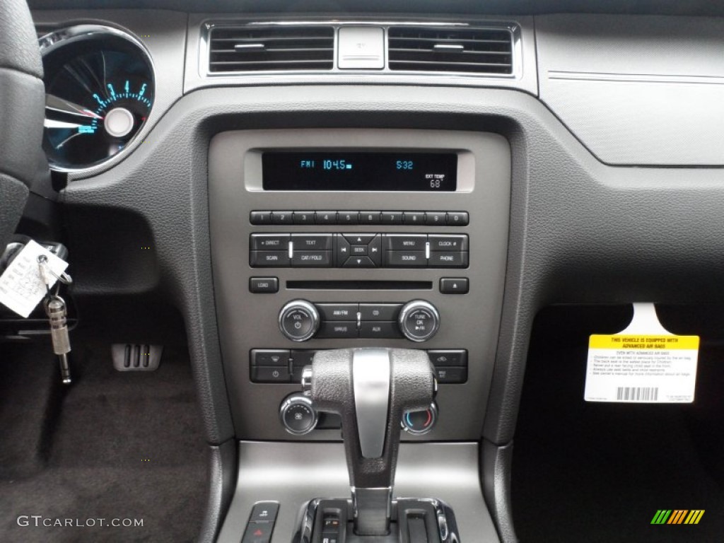 2012 Mustang GT Coupe - Kona Blue Metallic / Charcoal Black photo #25