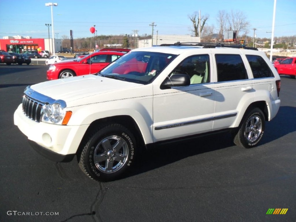 2007 Grand Cherokee Limited - Stone White / Dark Khaki/Light Graystone photo #1