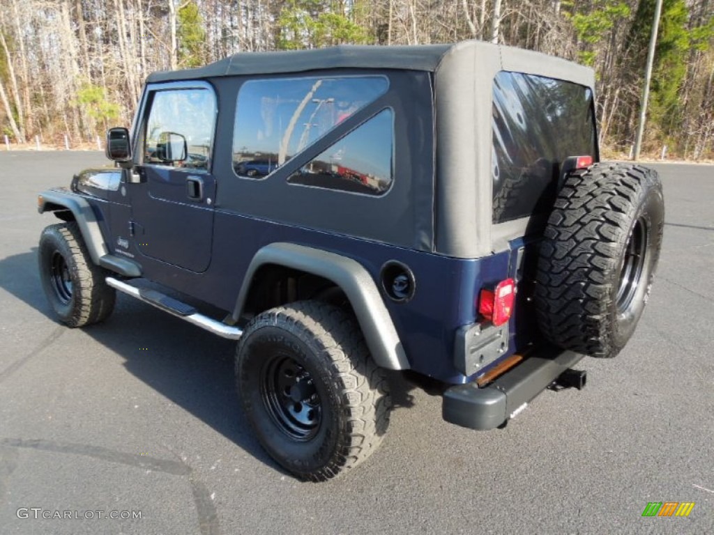 2004 Wrangler Unlimited 4x4 - Patriot Blue Pearl / Dark Slate Gray photo #3