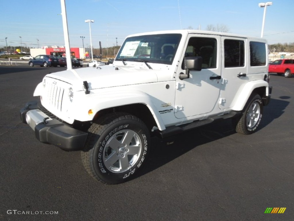 Bright White Jeep Wrangler Unlimited