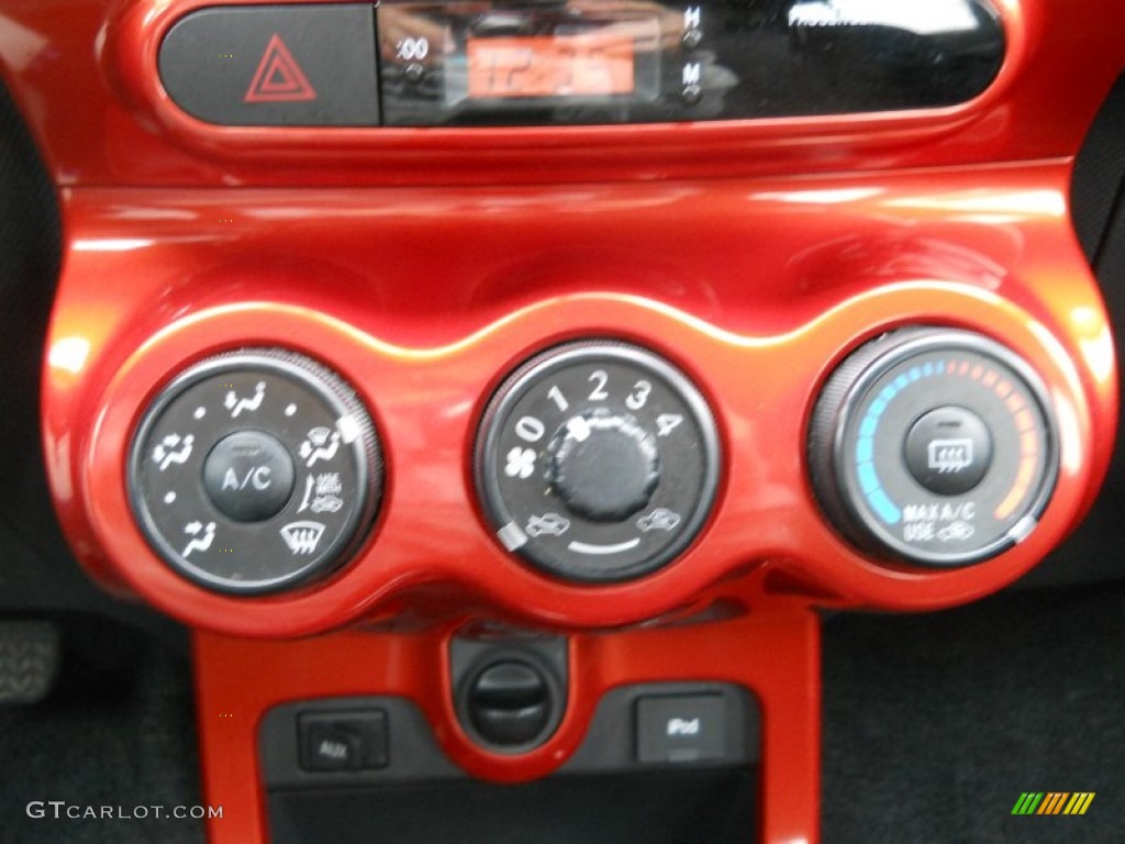 2008 Scion xD Release Series 1.0 Controls Photo #61069654