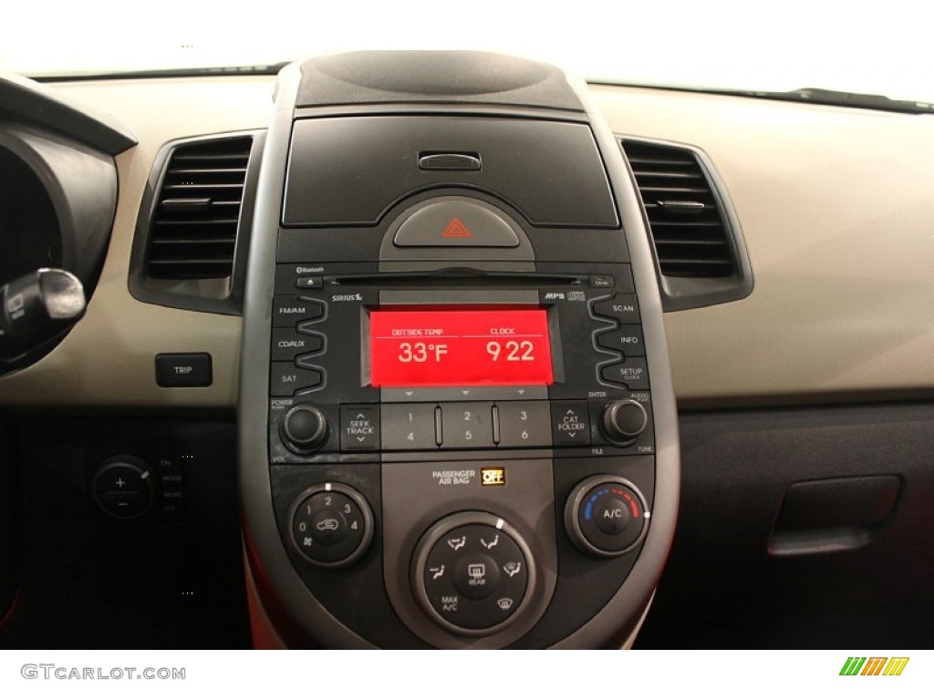 2010 Kia Soul ! Controls Photo #61070251