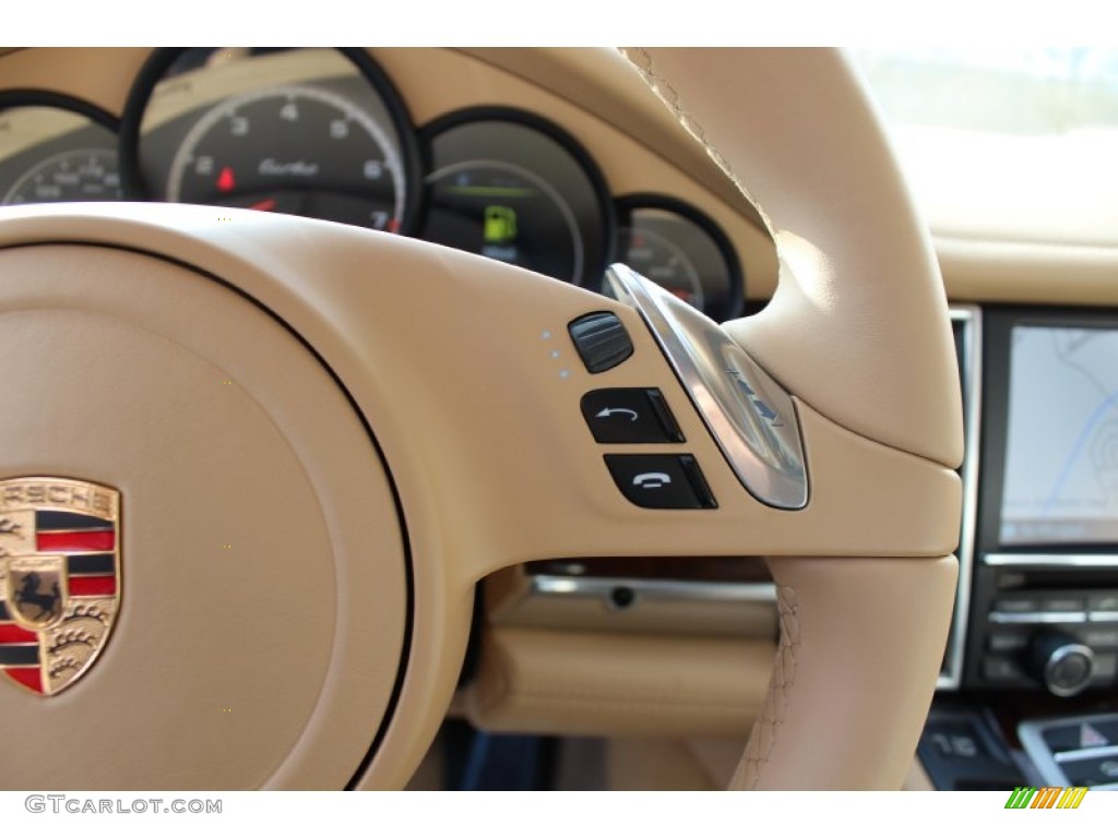 2012 Porsche Panamera Turbo Controls Photo #61072579