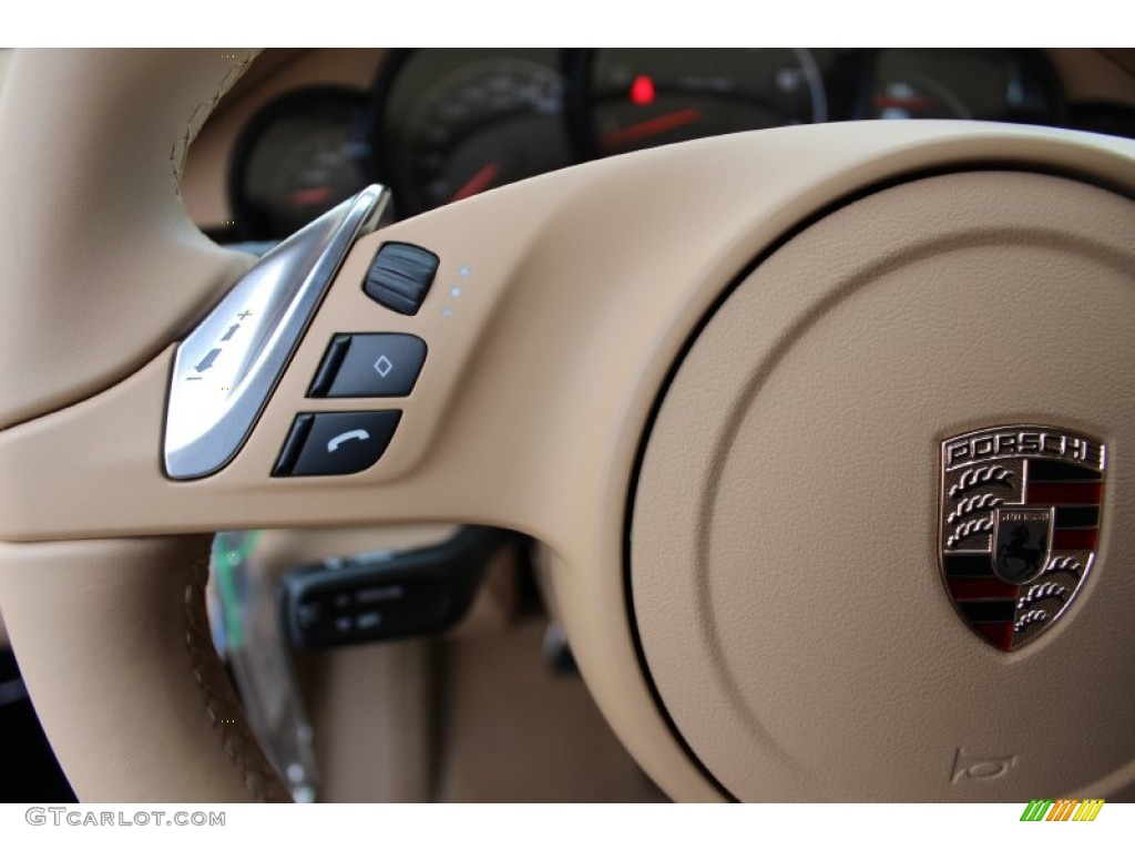 2012 Porsche Panamera 4 Controls Photo #61072765