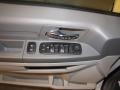 Stone White - Grand Caravan SE Photo No. 14