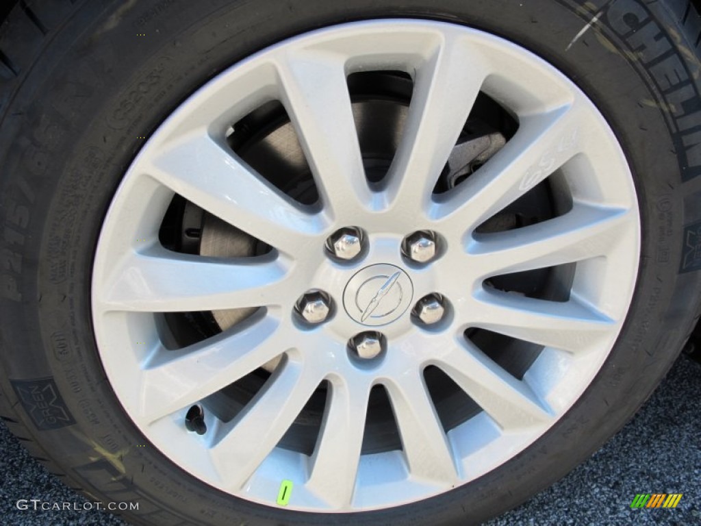 2012 Chrysler 300 Standard 300 Model Wheel Photo #61078993