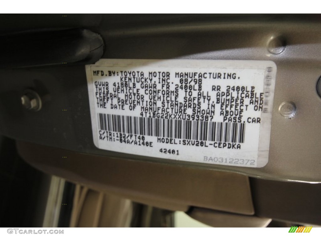 1999 Camry CE - Cashmere Beige Metallic / Oak photo #10