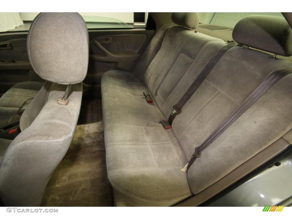 1999 Camry CE - Cashmere Beige Metallic / Oak photo #15