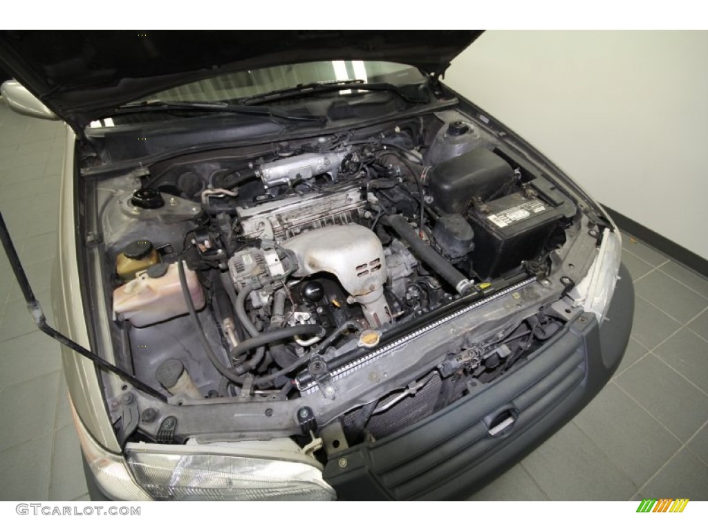 1999 Camry CE - Cashmere Beige Metallic / Oak photo #34