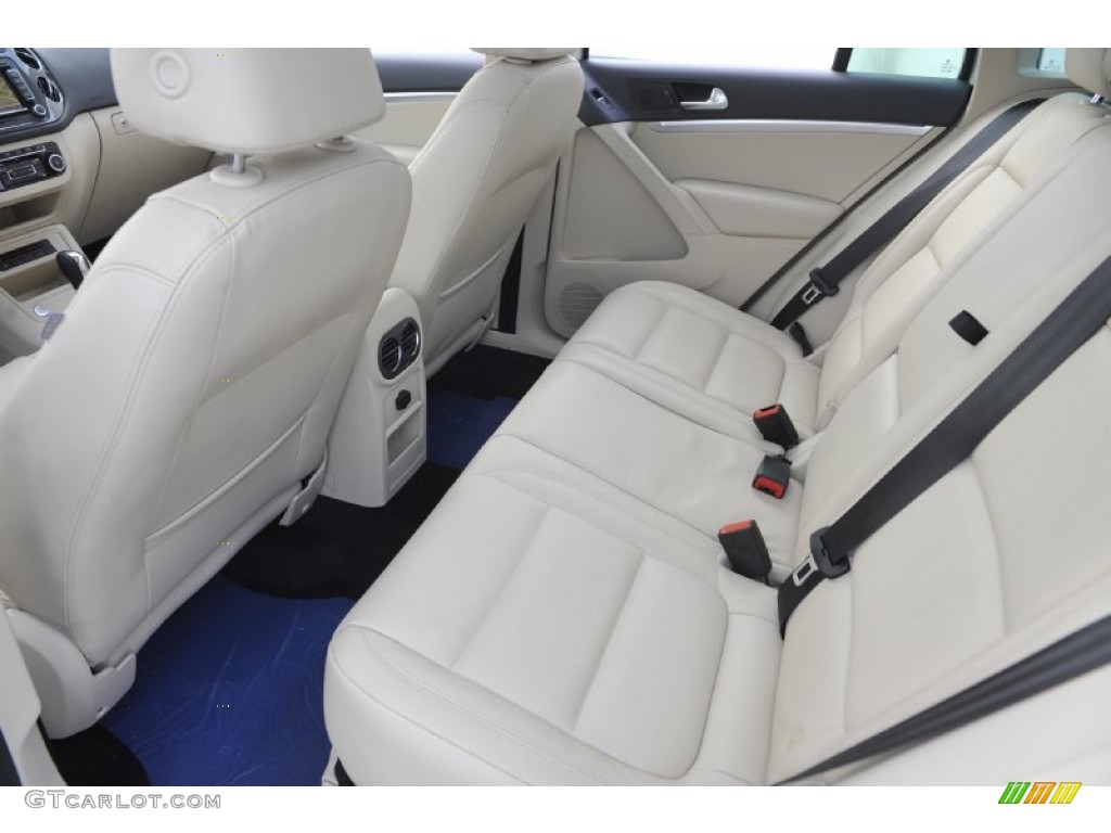 2012 Volkswagen Tiguan SEL Rear Seat Photo #61081762