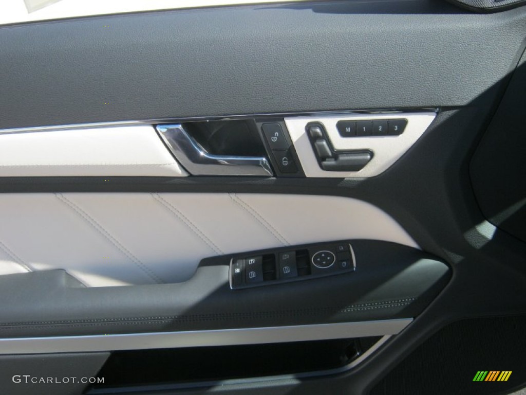 2012 Mercedes-Benz E 550 Cabriolet designo Black/Porcelain Door Panel Photo #61082548