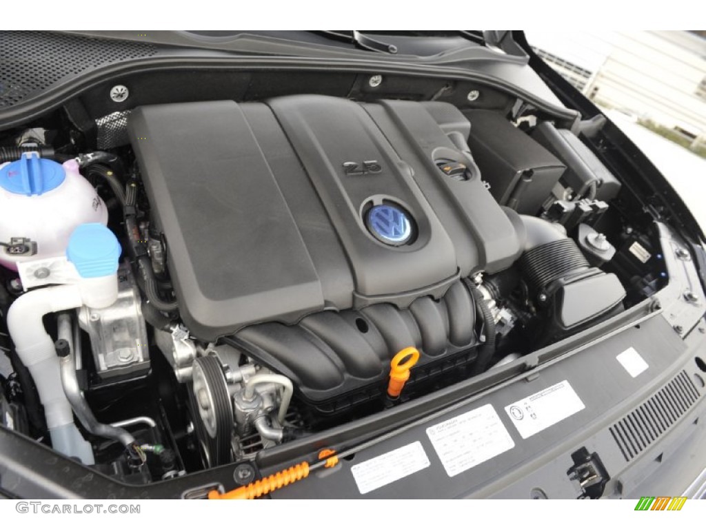 2012 Volkswagen Passat 2.5L SE 2.5 Liter DOHC 20-Valve 5 Cylinder Engine Photo #61083778