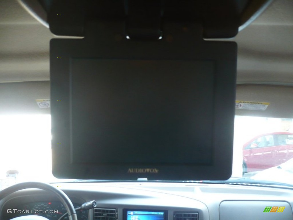 2004 F350 Super Duty King Ranch Crew Cab 4x4 - Chestnut Brown Metallic / Castano Brown Leather photo #18
