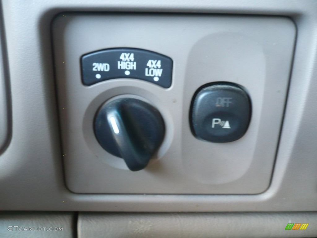 2004 F350 Super Duty King Ranch Crew Cab 4x4 - Chestnut Brown Metallic / Castano Brown Leather photo #28