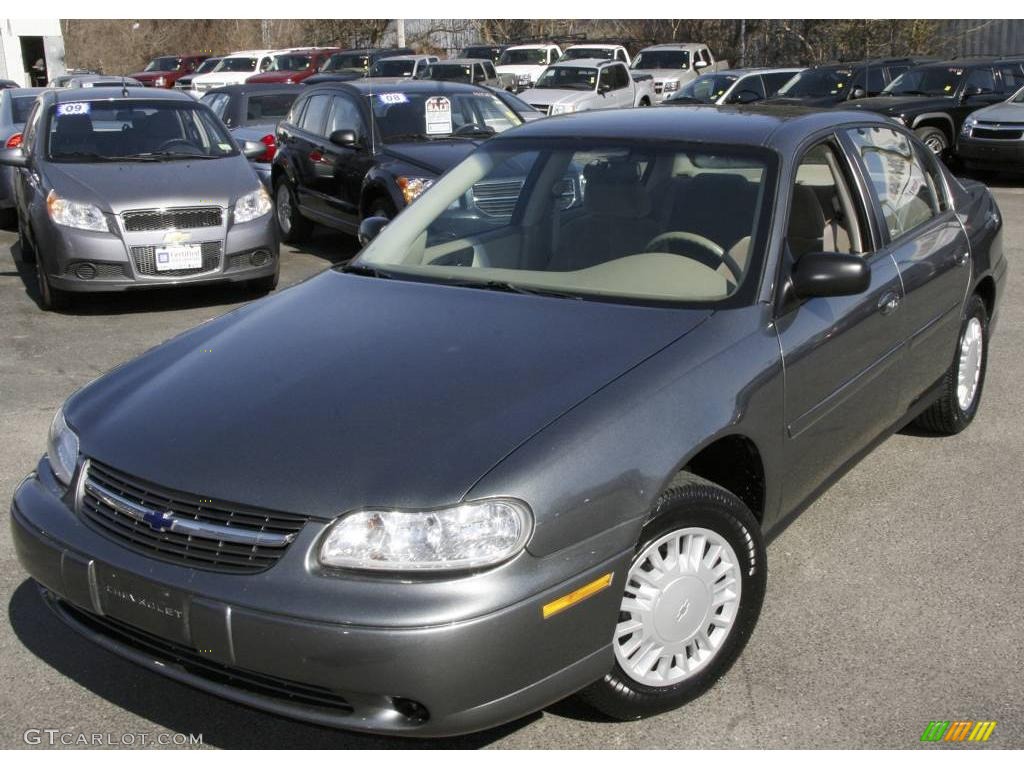 2003 Malibu Sedan - Medium Gray Metallic / Gray photo #1