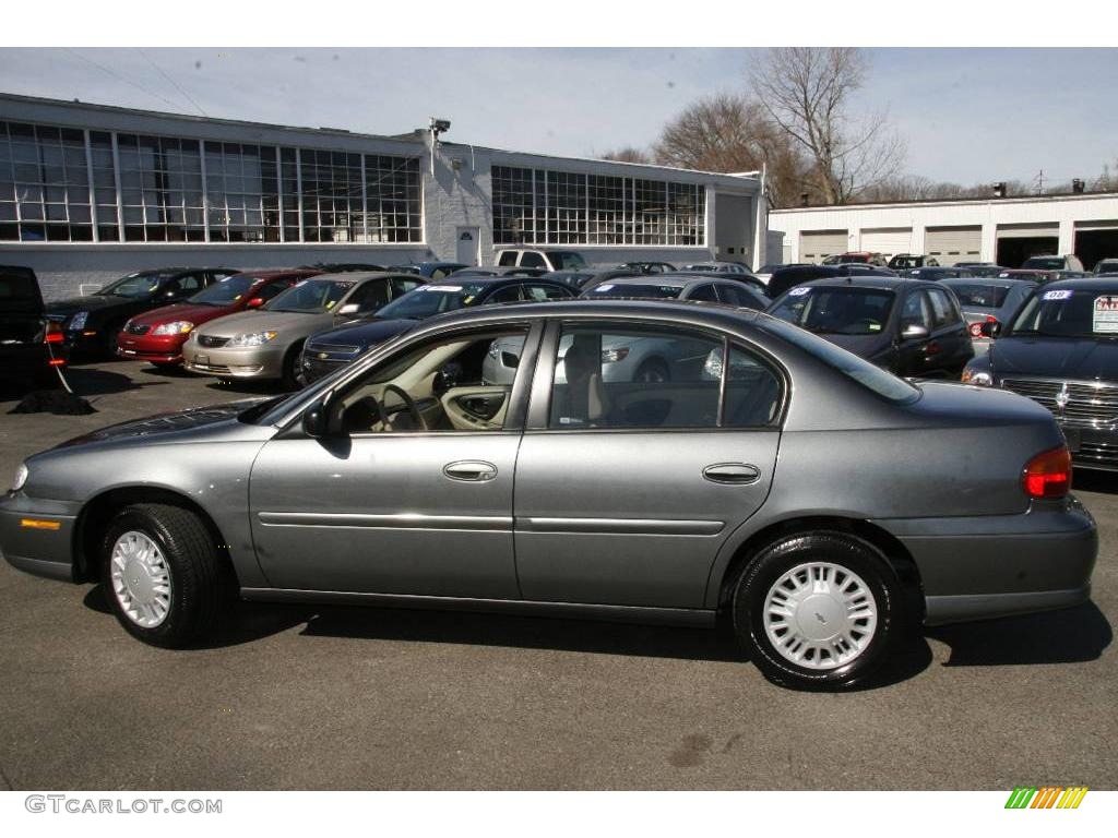 2003 Malibu Sedan - Medium Gray Metallic / Gray photo #7