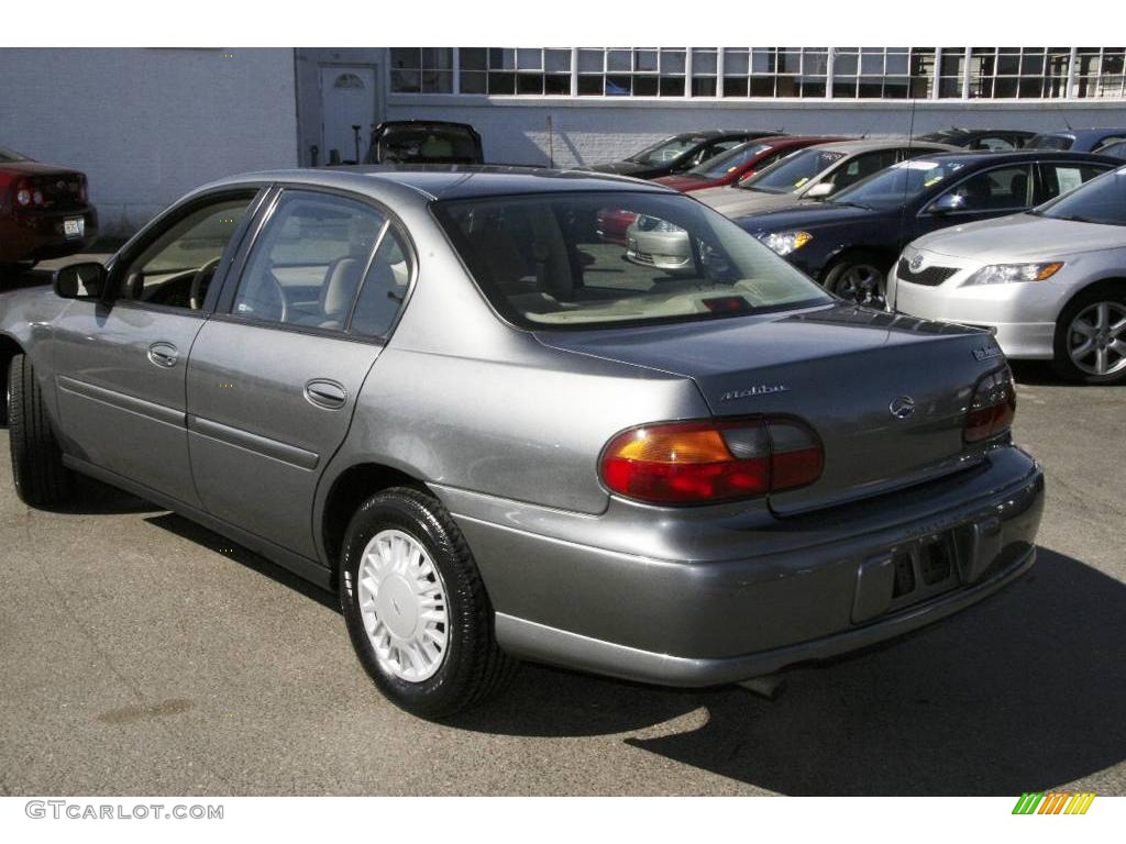 2003 Malibu Sedan - Medium Gray Metallic / Gray photo #8