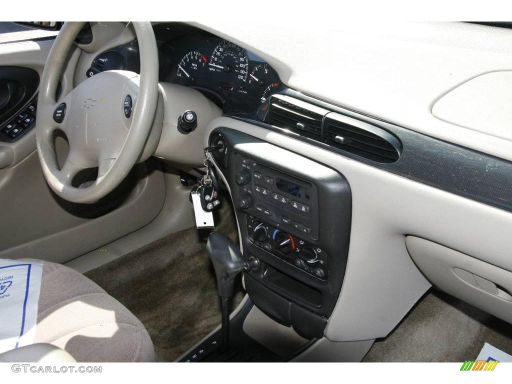 2003 Malibu Sedan - Medium Gray Metallic / Gray photo #9