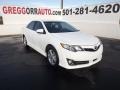 Super White - Camry SE Photo No. 1