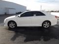 Super White - Camry SE Photo No. 4