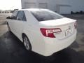 Super White - Camry SE Photo No. 5