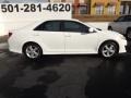 Super White - Camry SE Photo No. 8