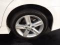 Super White - Camry SE Photo No. 16