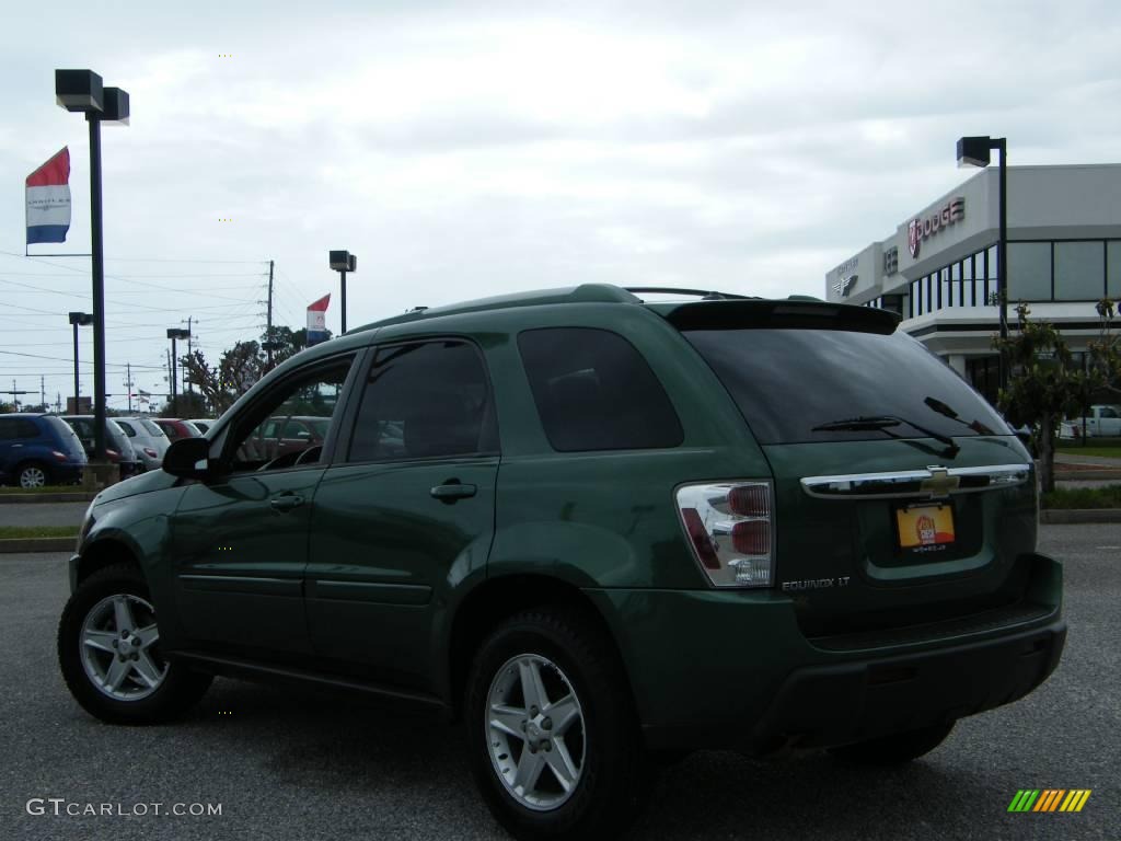2005 Equinox LT - Meander Green Metallic / Light Gray photo #3