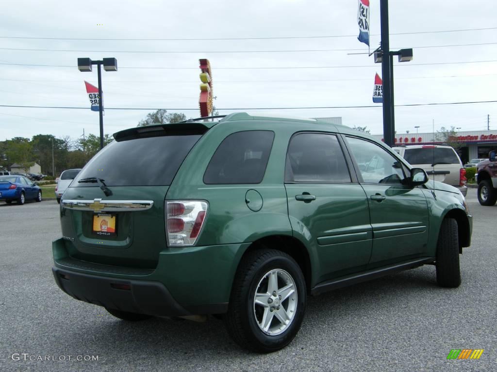 2005 Equinox LT - Meander Green Metallic / Light Gray photo #5