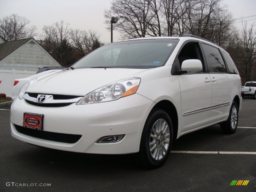 Blizzard White Pearl Toyota Sienna