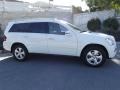 Arctic White - GL 450 4Matic Photo No. 2