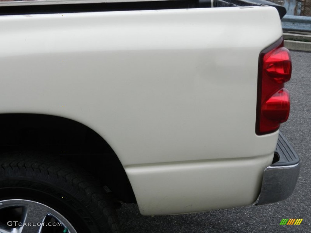 2008 Ram 1500 Big Horn Edition Quad Cab 4x4 - Cool Vanilla White / Medium Slate Gray photo #21