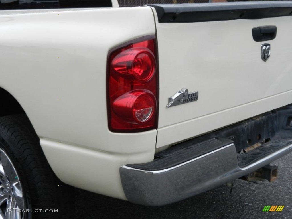 2008 Ram 1500 Big Horn Edition Quad Cab 4x4 - Cool Vanilla White / Medium Slate Gray photo #22