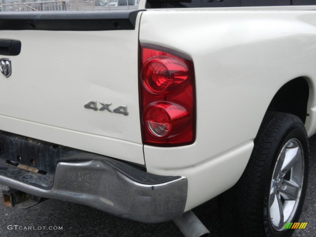 2008 Ram 1500 Big Horn Edition Quad Cab 4x4 - Cool Vanilla White / Medium Slate Gray photo #24