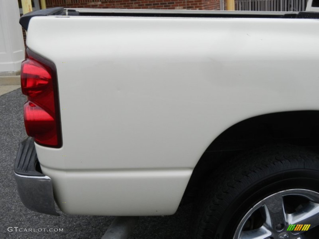 2008 Ram 1500 Big Horn Edition Quad Cab 4x4 - Cool Vanilla White / Medium Slate Gray photo #27